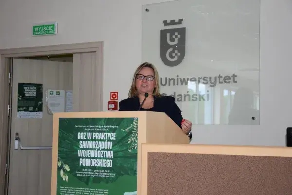 dr Aleksandra Bielicka-Giełdoń