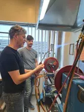 Wizyta dmuchaczy szkła z Niemiec w Pracowni Szkła Laboratoryjnego