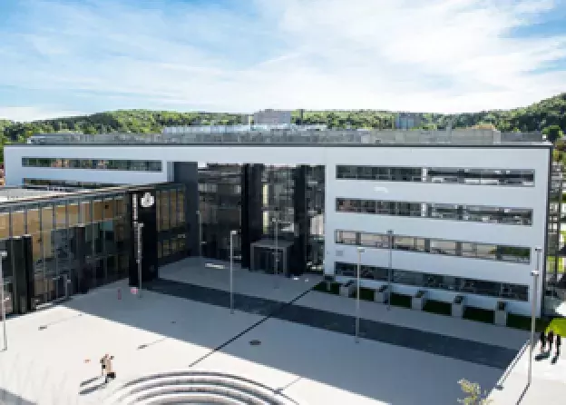 Zespół naukowców z Katedry Technologii Środowiska z nagrodą Olivia Hero of the Future 2024