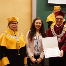 Dr Sandra Brzeska laureatką Nagrody dla Młodego Pracownika Wydziału Chemii w Zakresie Badań Eksperymentalnych
